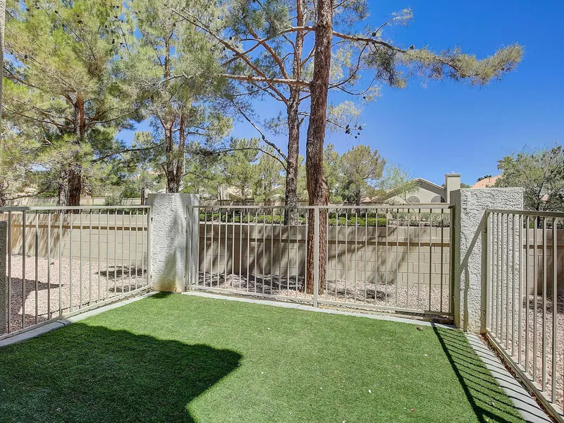 Ritiro Apartments exterior photo 1